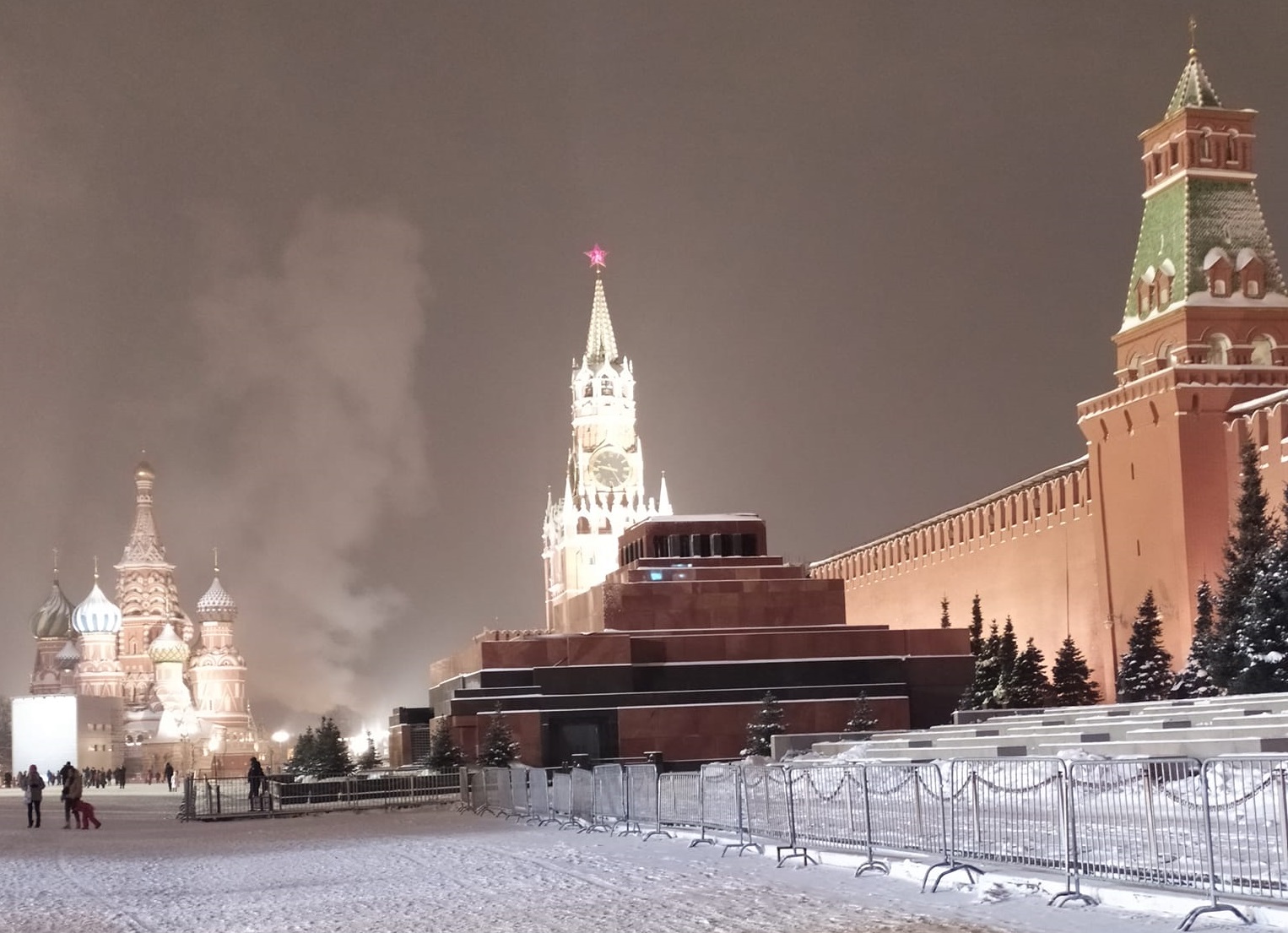 Москва ни го върна: Изгони 13 бг дипломати