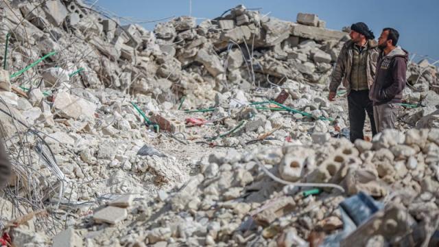 След 40 часа под руините в Турция се случи същинско чудо