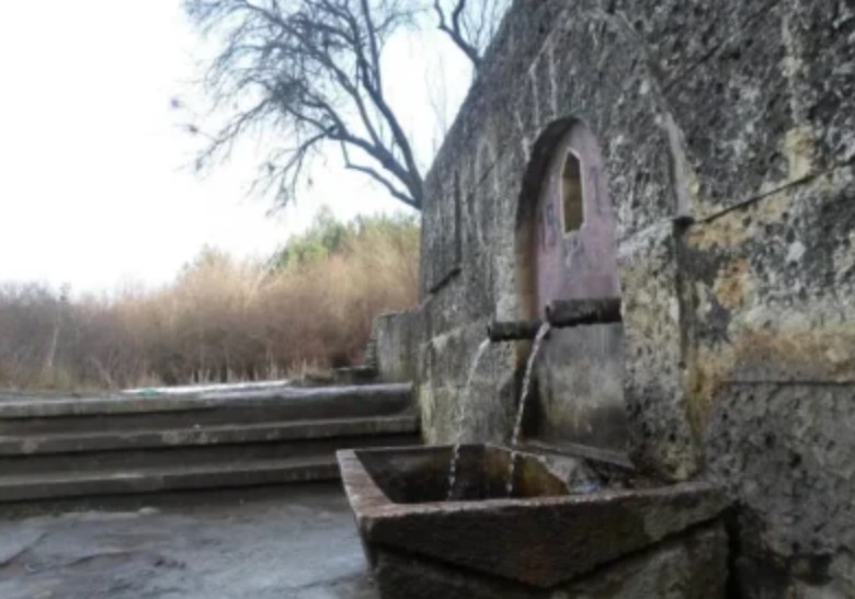 ПОЛЕЗНО: Минералната вода в България – къде, коя, какво лекува?