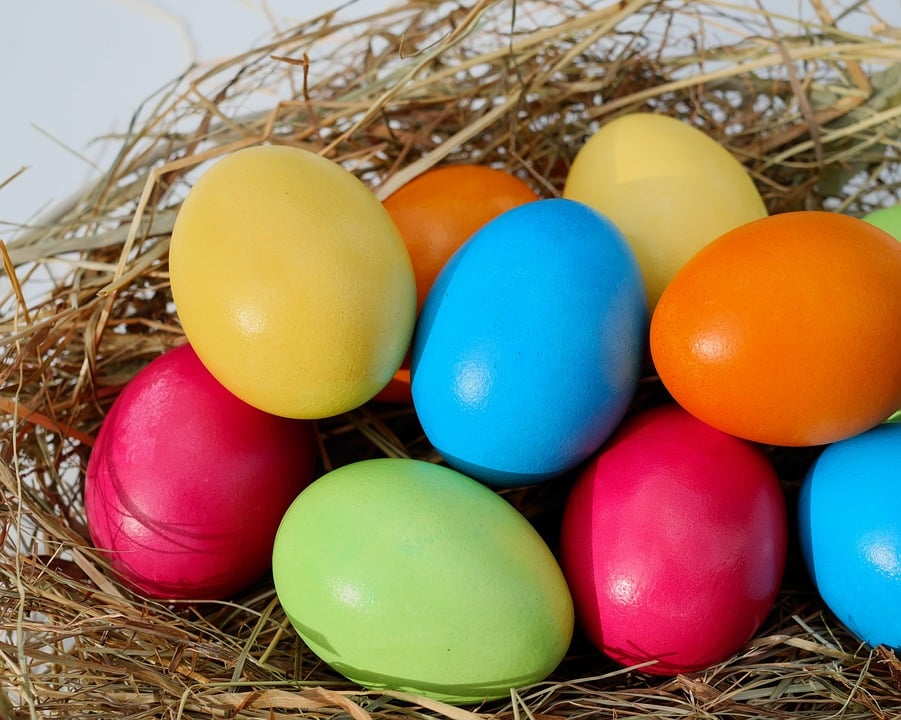 Можете ли да боядисвате яйца за Великден по време на траур?